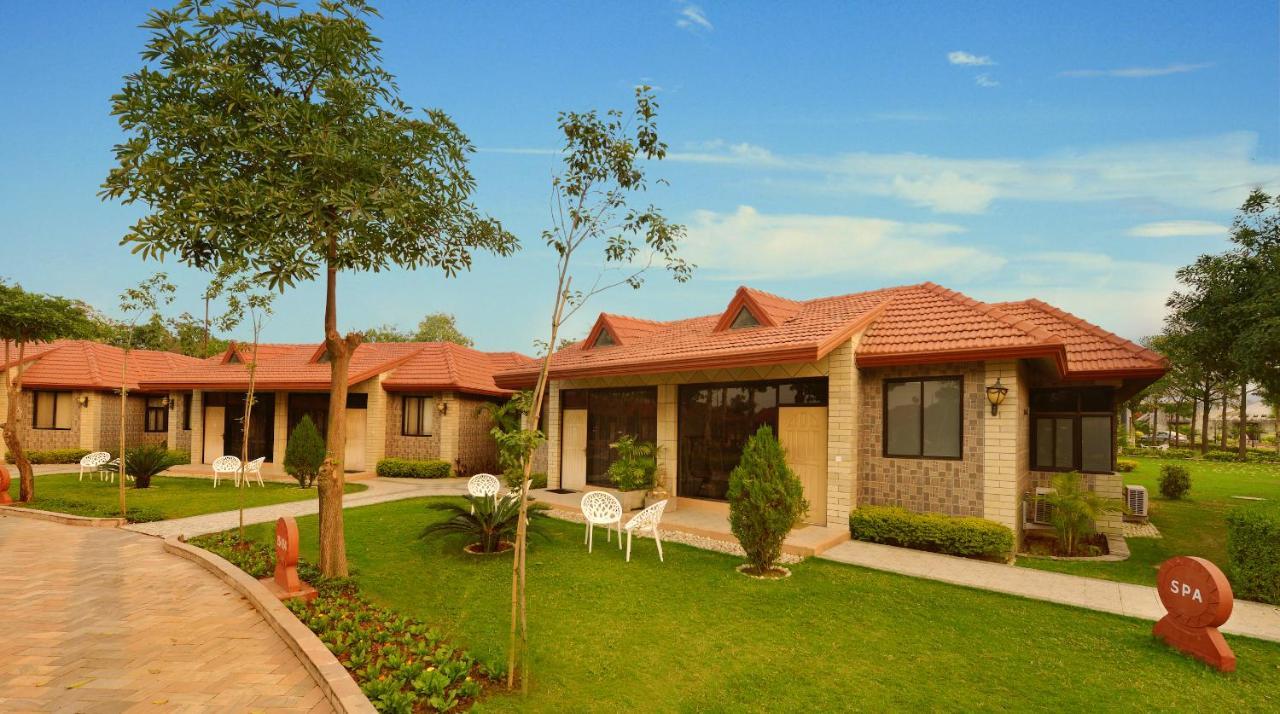 Shri Radha Brij Vasundhara Resort & Spa Govardhan Exterior photo