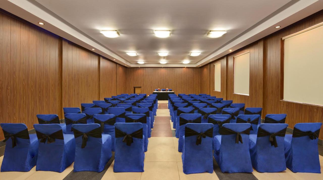Shri Radha Brij Vasundhara Resort & Spa Govardhan Exterior photo